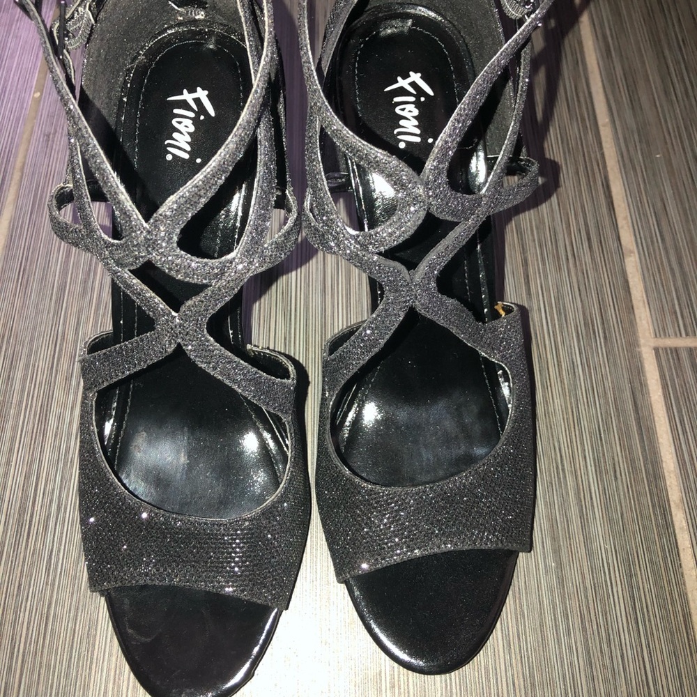 Fioni Heels